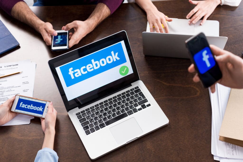 How To Use Facebook For Business 101: The Amazing Facebook Masterclass