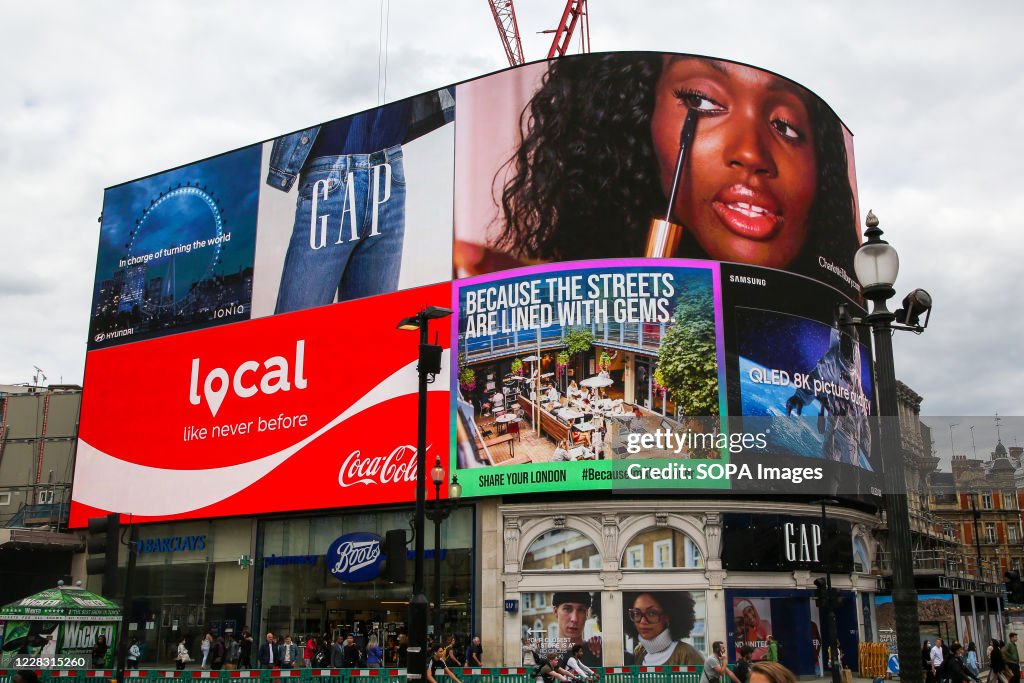 Digital advertising billboards
