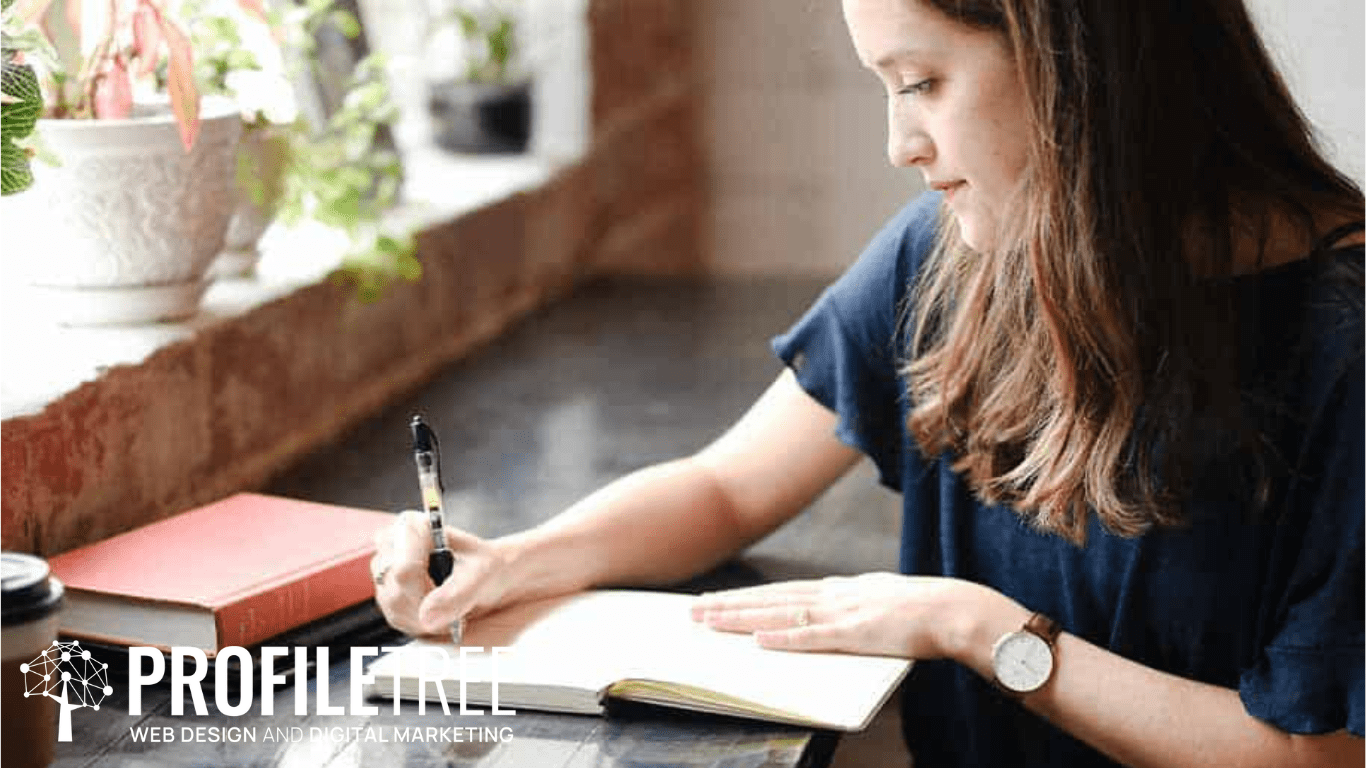  in-house copywriters
