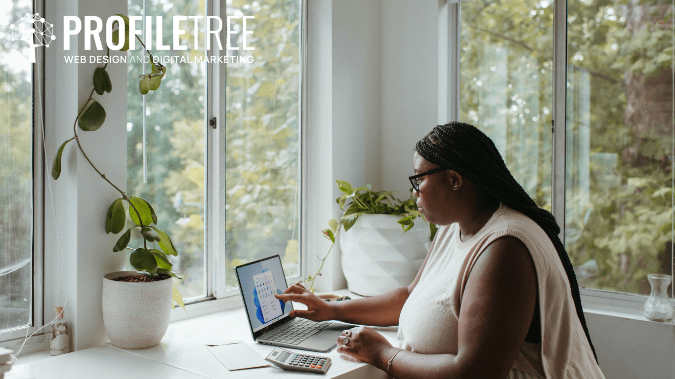  in-house copywriters